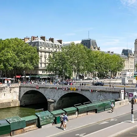 Amazing Flat Views Seine River Appartamento Parigi